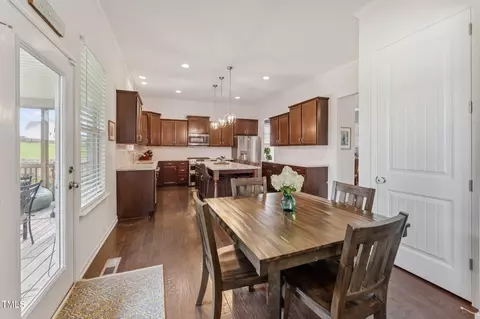 1020 Big Spring Cir, Durham, NC 27703 photo 10