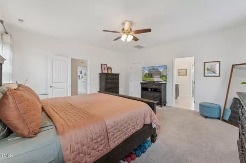 1020 Big Spring Cir, Durham, NC 27703 photo 17