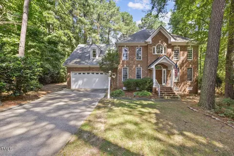 1023 N Wellonsburg Pl, Apex, NC 27502