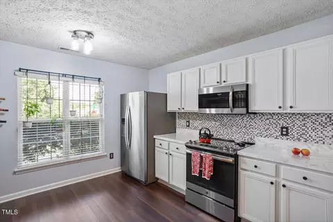 Kitchen - 5226 Dilbagh Dr, Durham, NC 27703 photo 3 of 5
