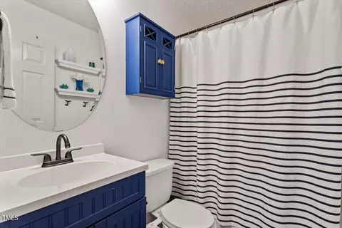 Bath - 5226 Dilbagh Dr, Durham, NC 27703 photo 1 of 4