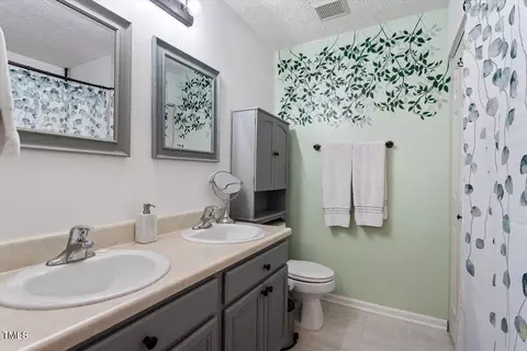 Bath - 5226 Dilbagh Dr, Durham, NC 27703 photo 2 of 4