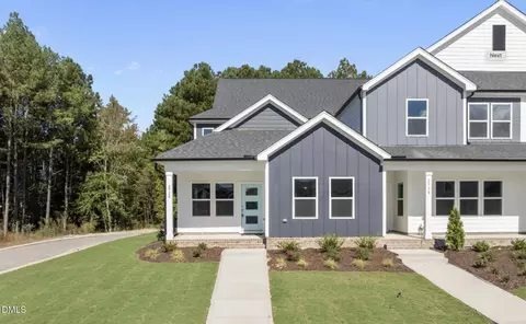2932 Alyssa Ct, Raleigh, NC 27604