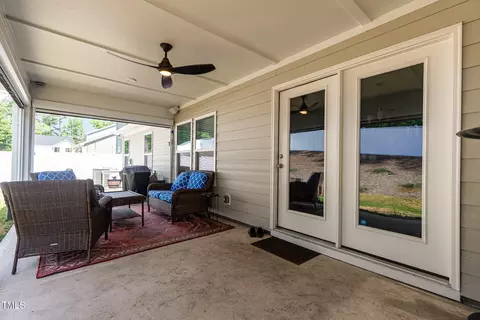 Exterior - 1012 Ringhill Bluff Dr, Durham, NC 27704 photo 2 of 3