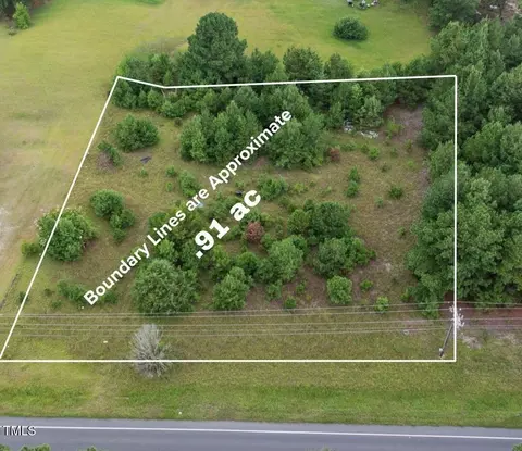2730 Lobelia Rd, Vass, NC 28394