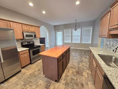 29 Linville Ln, Willow Spring, NC 27592 photo 8