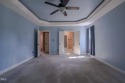 Bedroom - 98 Hazelnut Ln, Smithfield, NC 27577 photo 2 of 12