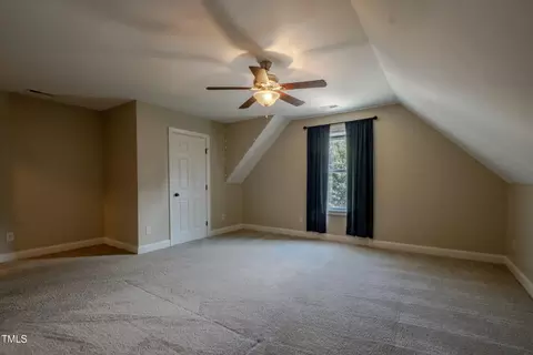 Bedroom - 98 Hazelnut Ln, Smithfield, NC 27577 photo 11 of 12