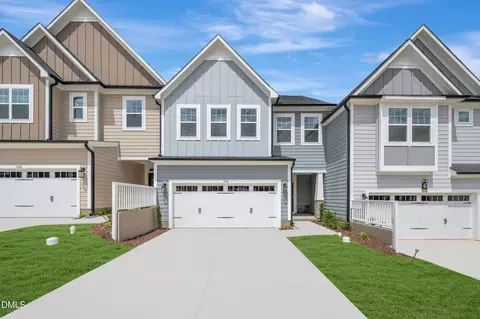 3136 Cathedral Comb Dr #251, Apex, NC 27502