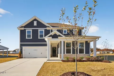 104 Gilmer St, Fuquay Varina, NC 27526