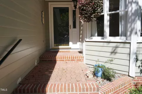 Exterior - 222 E Wind Ln, Cary, NC 27518 photo 6 of 14