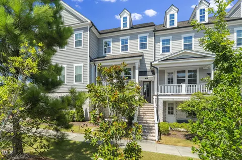 304 Clementine Dr, Cary, NC 27519