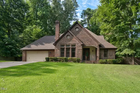 2627 Chaise Dr, Rocky Mount, NC 27804