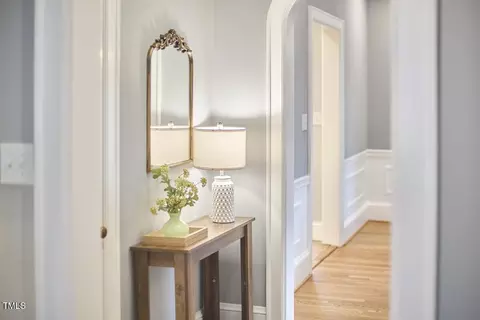 Entry Way - 1410 Dollar Ave, Durham, NC 27701 photo 8 of 11