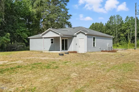 Exterior - 8670 Green Path Rd, Dunn, NC 28334 photo 8 of 8