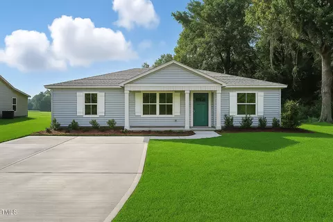 8670 Green Path Rd, Dunn, NC 28334