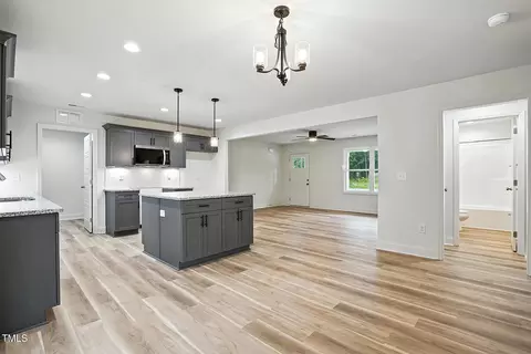Entry Way - 8670 Green Path Rd, Dunn, NC 28334 photo 1 of 2