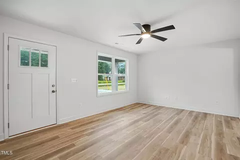 Living - 8670 Green Path Rd, Dunn, NC 28334 photo 3 of 3