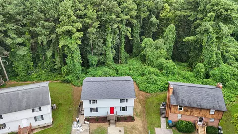 1433 Cherrycrest Dr, Durham, NC 27704 photo 2