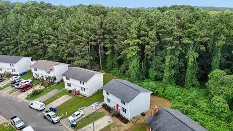 1433 Cherrycrest Dr, Durham, NC 27704 photo 32
