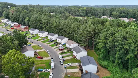 1433 Cherrycrest Dr, Durham, NC 27704 photo 33