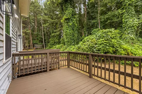 1433 Cherrycrest Dr, Durham, NC 27704 photo 28