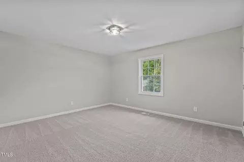 1433 Cherrycrest Dr, Durham, NC 27704 photo 18