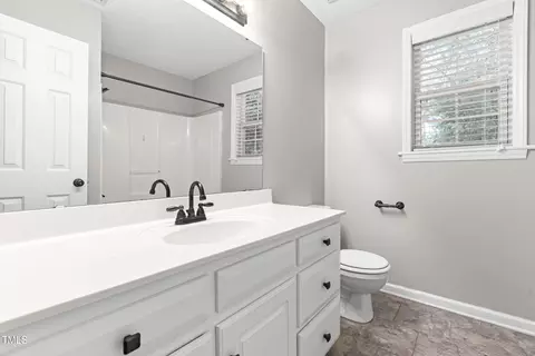 Bath - 165 Rynal Dr, Garner, NC 27529 photo 5 of 6
