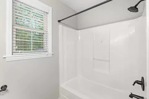 Bath - 165 Rynal Dr, Garner, NC 27529 photo 6 of 6