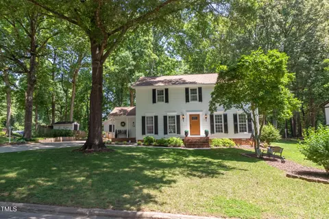 1301 Ravenhurst Dr, Raleigh, NC 27615