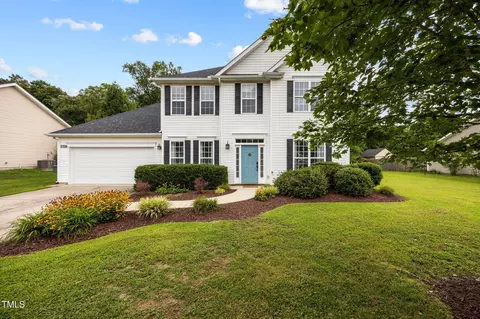 2708 Pepperstone Dr, Graham, NC 27253