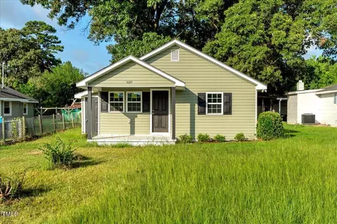 1429 American Legion Road Rd, Roanoke Rapids, NC 27870