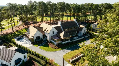 1208 Barcroft Pl, Raleigh, NC 27615