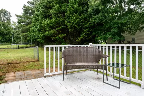 Exterior - 191 Lansing Dr, Benson, NC 27504 photo 9 of 17