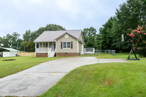 Exterior - 191 Lansing Dr, Benson, NC 27504 photo 2 of 17