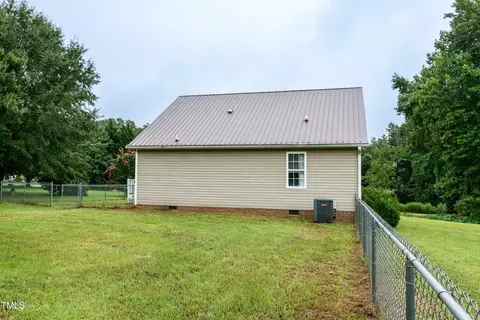 Exterior - 191 Lansing Dr, Benson, NC 27504 photo 12 of 17