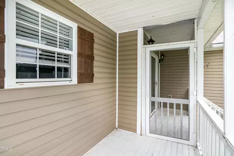 Exterior - 191 Lansing Dr, Benson, NC 27504 photo 16 of 17