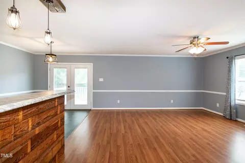 Living - 191 Lansing Dr, Benson, NC 27504 photo 3 of 3