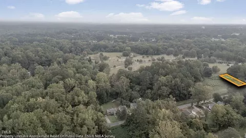 428 Merriman St, Henderson, NC 27536