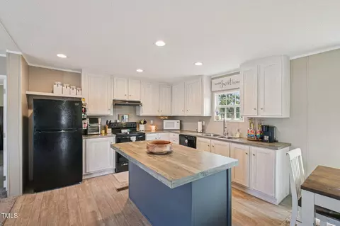 301 Pine Oak, Cameron, NC 28326 photo 10