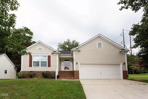 2408 Deanwood Dr, Raleigh, NC 27615