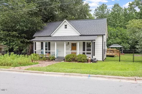 316 S Moore St, Clayton, NC 27520
