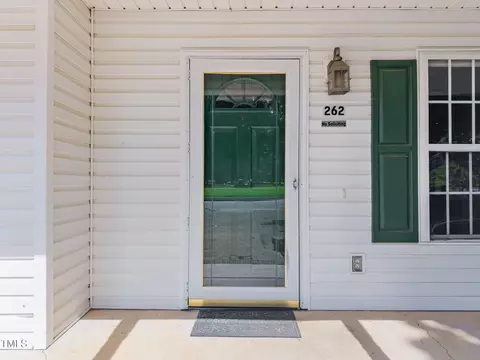 Exterior - 262 Highgate Cir, Wake Forest, NC 27587 photo 2 of 8