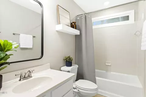 Bath - 5928 Rustic Wood Ln, Durham, NC 27713 photo 6 of 6