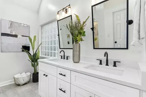 Bath - 5928 Rustic Wood Ln, Durham, NC 27713 photo 1 of 6