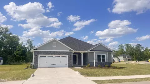 20 Streamline Ct, Lillington, NC 27546