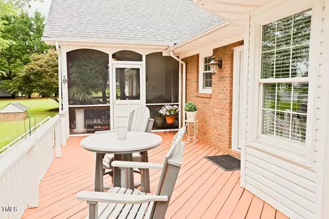 Exterior - 230 Wendy Pl, Benson, NC 27504 photo 7 of 10