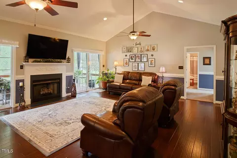 Living - 230 Wendy Pl, Benson, NC 27504 photo 3 of 3