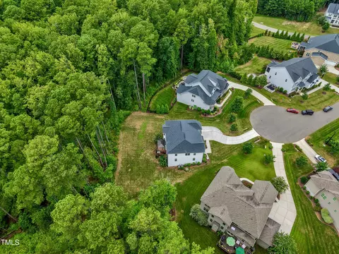 View/Area - 8101 Fergus Ct, Wake Forest, NC 27587 photo 1 of 7