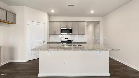 65 Stone Apiary Dr, Angier, NC 27501 photo 5